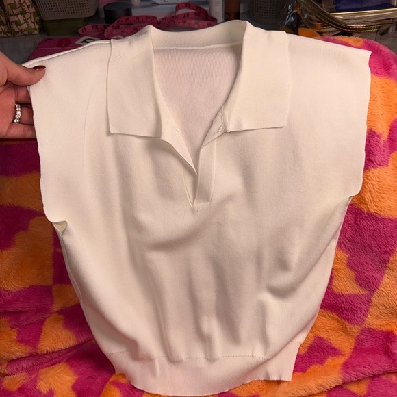 SHEIN Tops - Set of two or three collared shirt